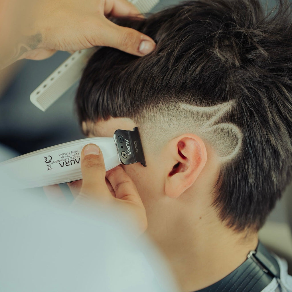 aura trimmer haircut